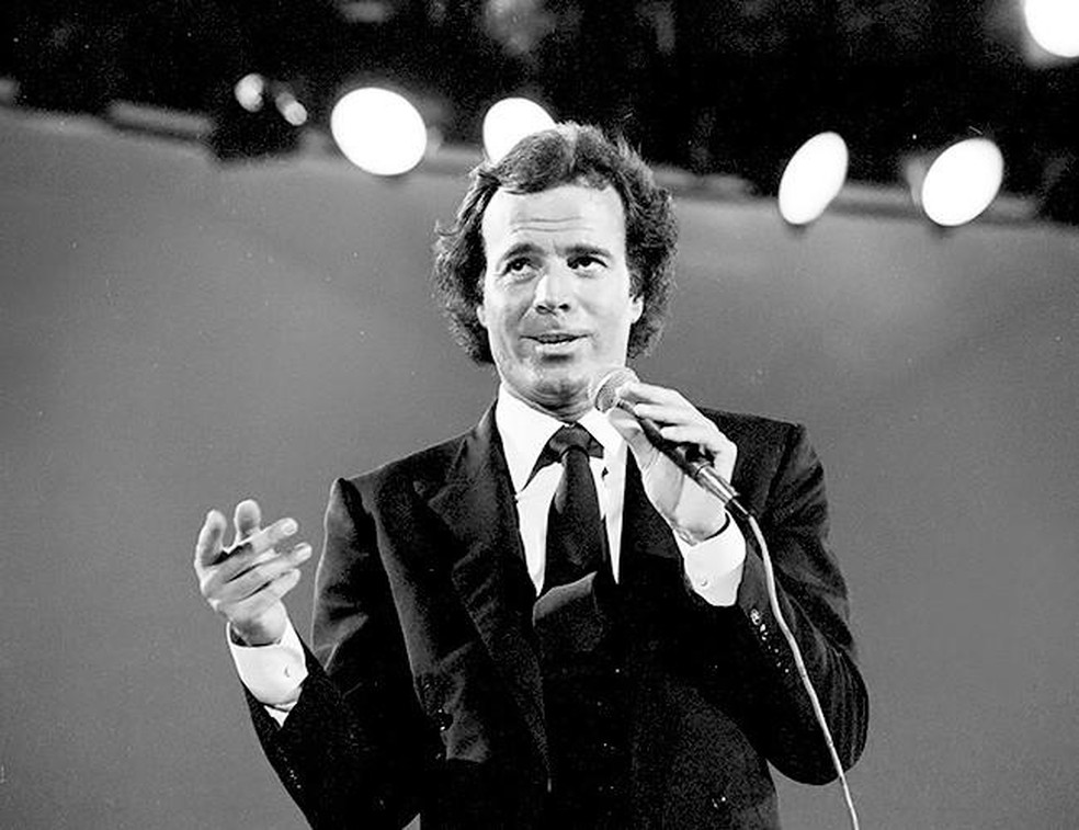 Julio Iglesias Especial - 1982 | Memoriaglobo